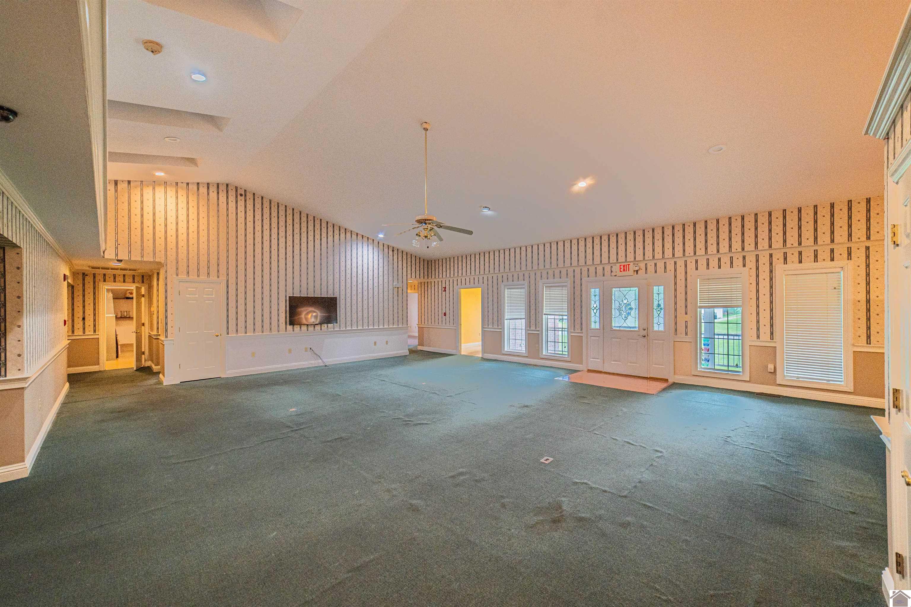 60 Nichols Ave