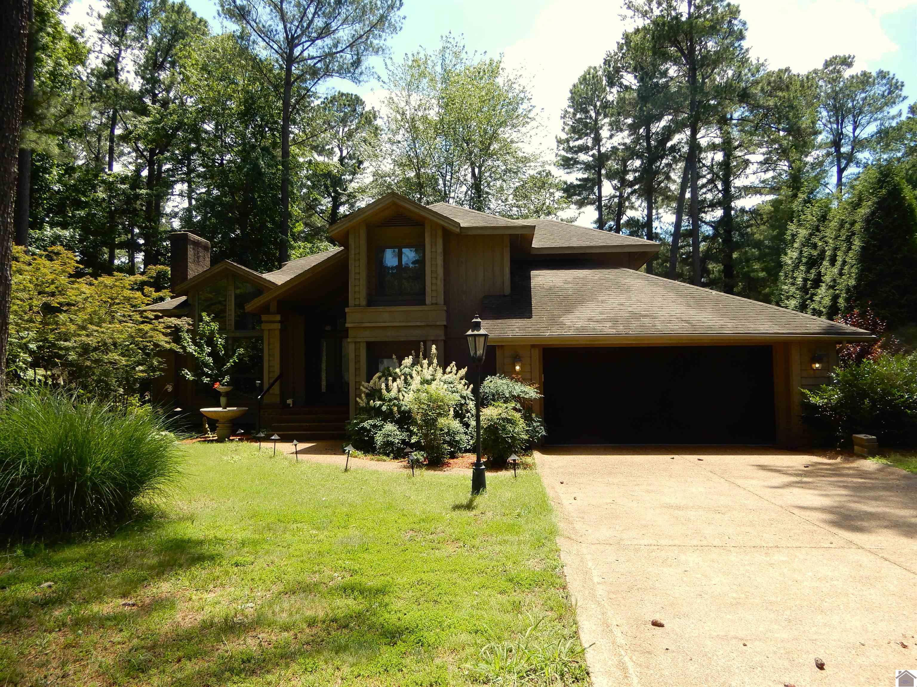 Photo 1 of 50 — 643 Whitney Drive, Paducah, KY 42001