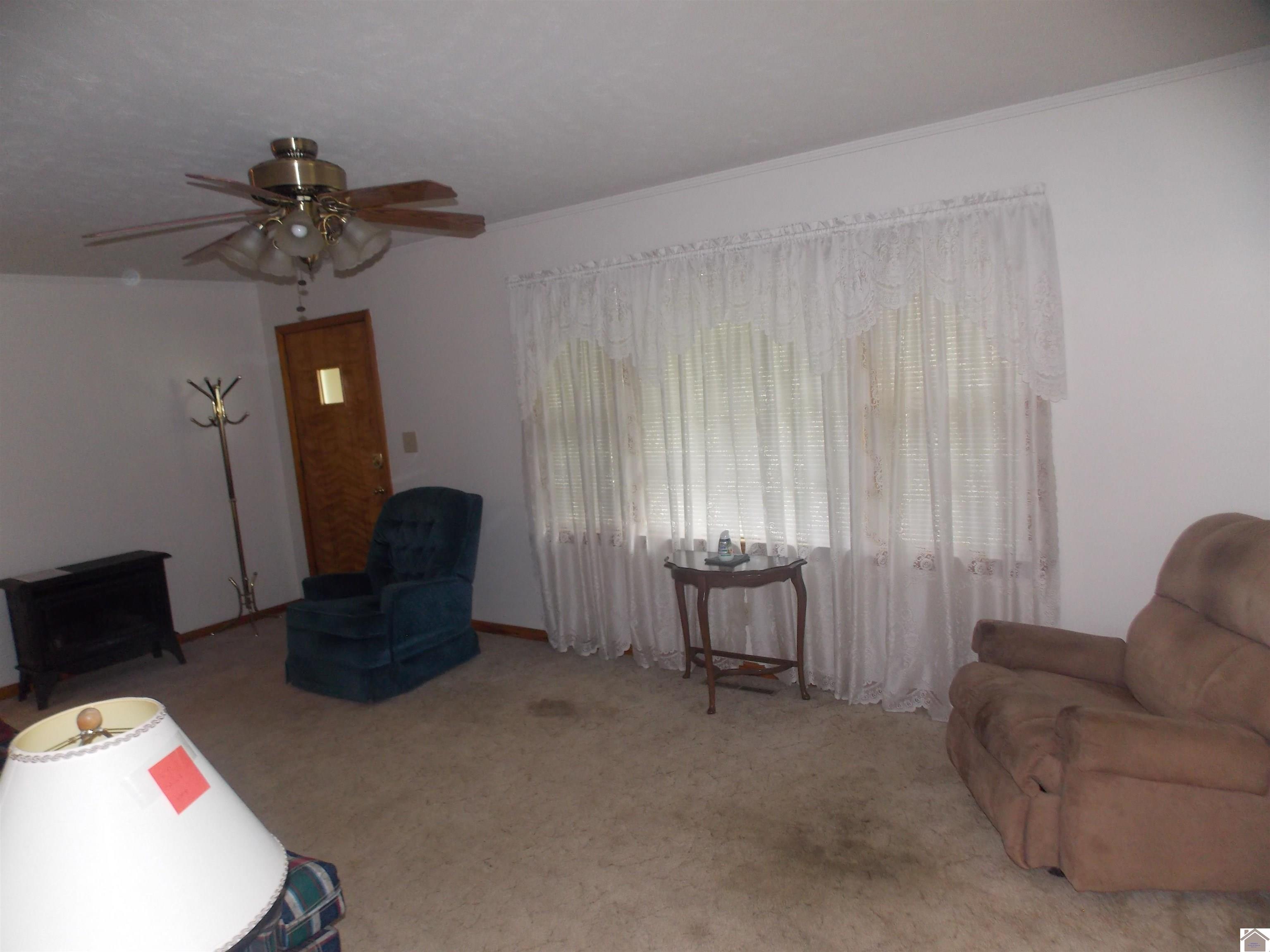 528 Elm
