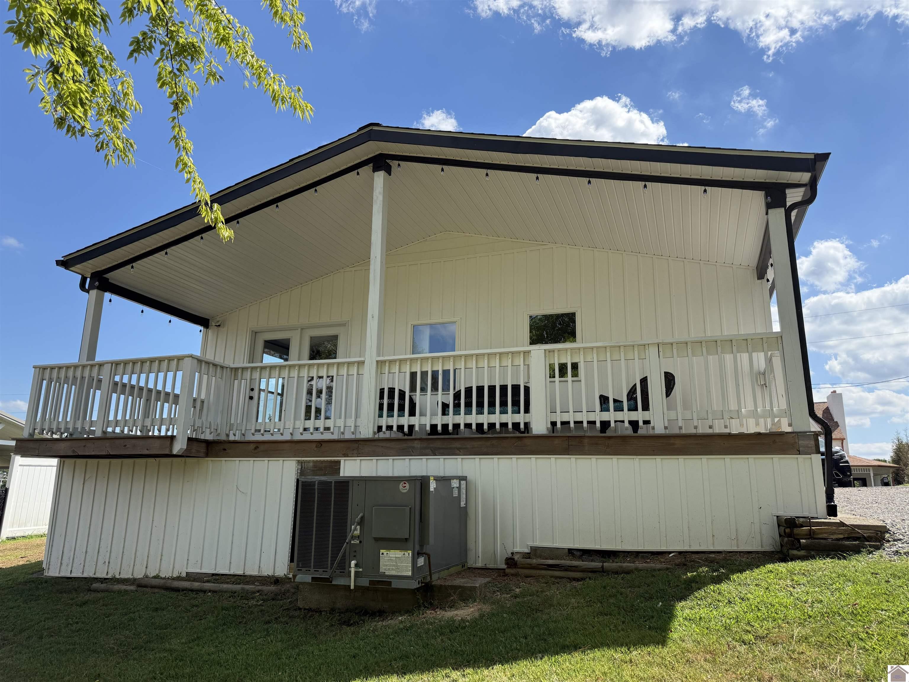 65 Enterprise Ln