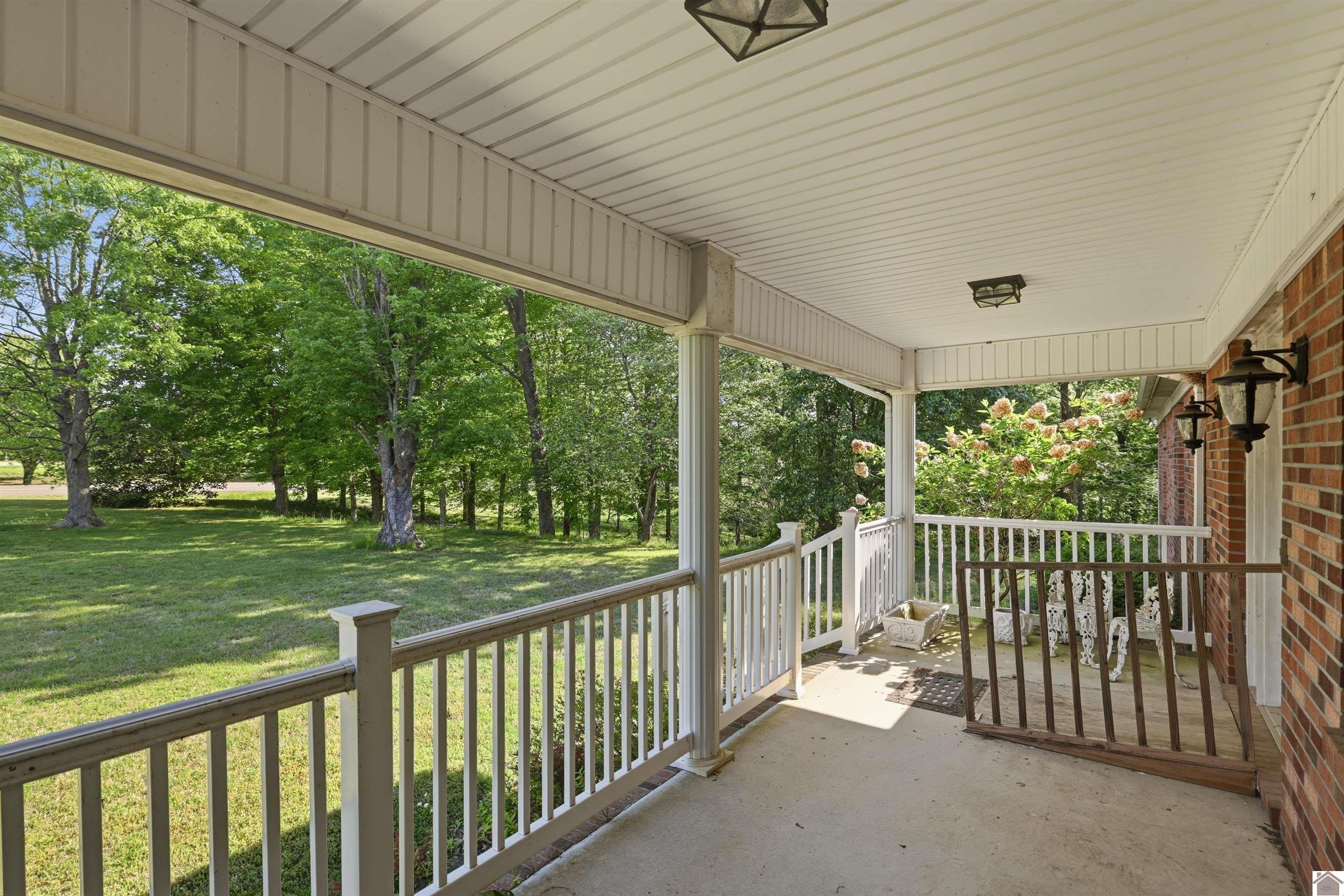 1441 E ST RT 80