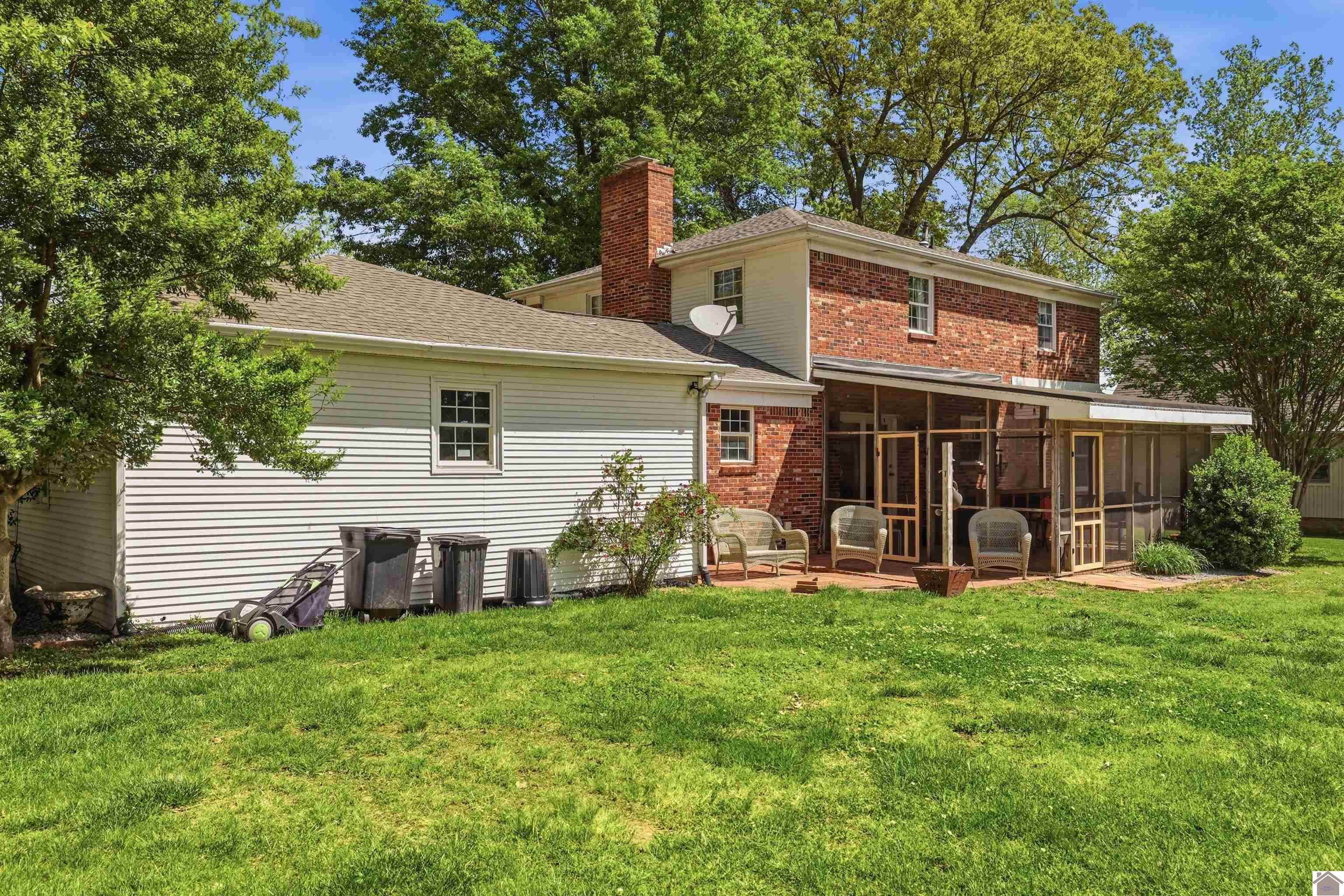 1306 Dogwood