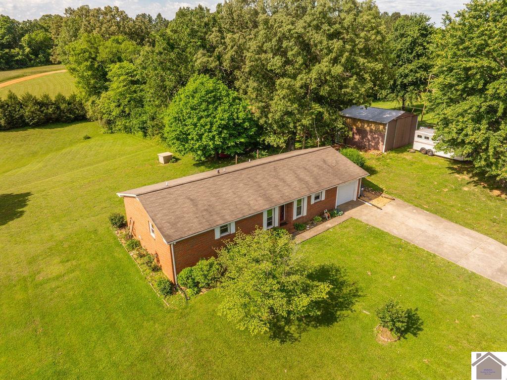 1699 Irvin Cobb Road