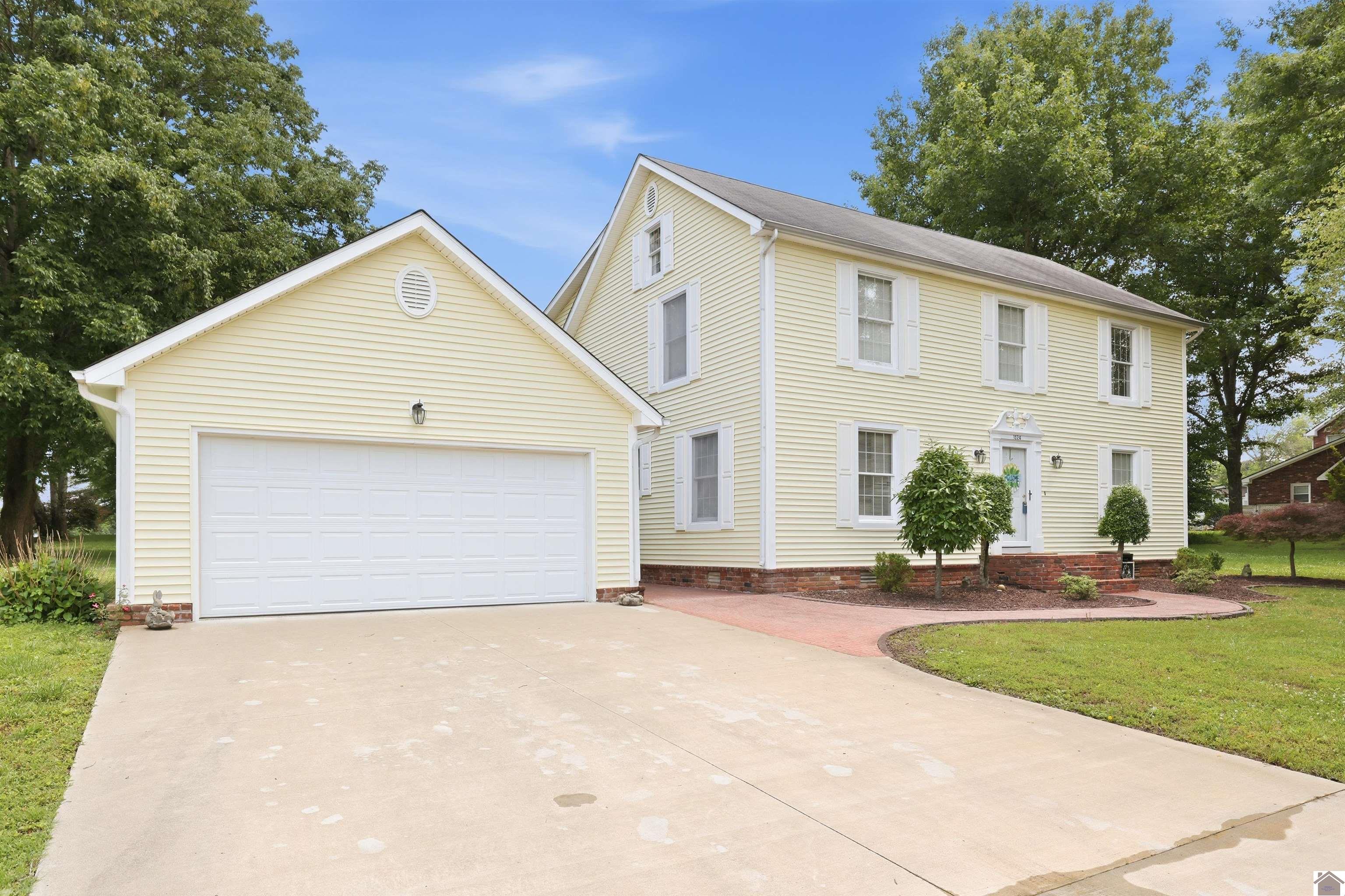 Photo 1 of 34 — 1524 Bellemeade, Mayfield, KY 42066