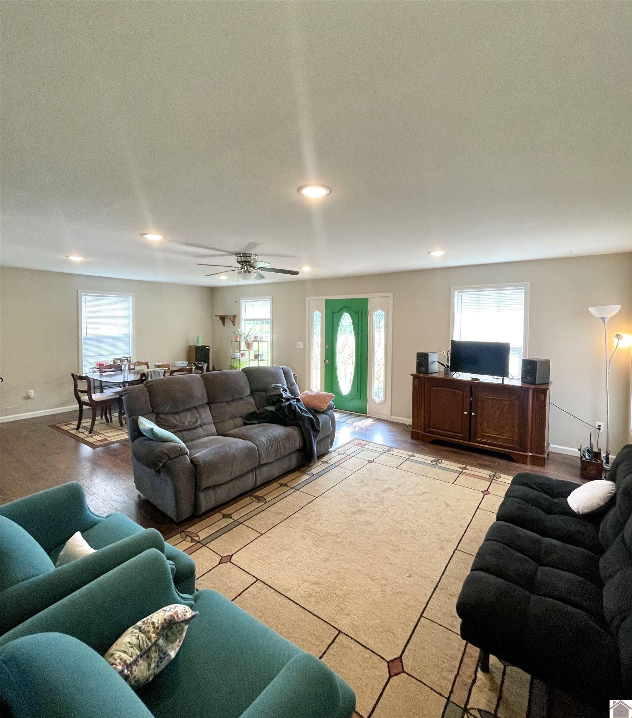 1783 Radio Road