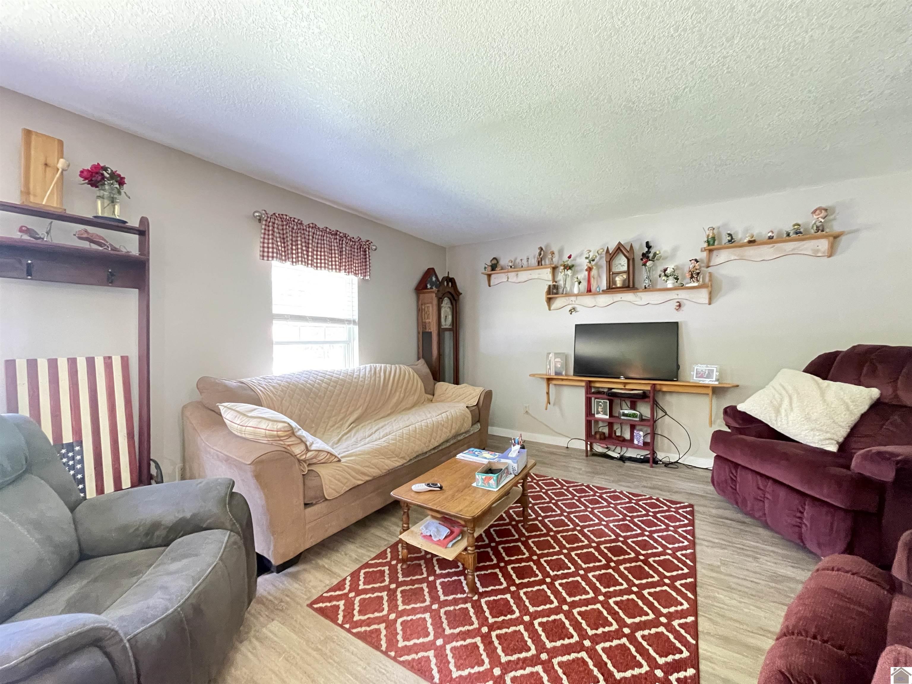 289 Valley Road