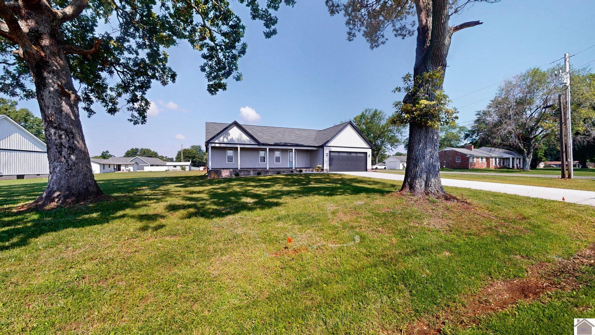 95 Applewood Rd
