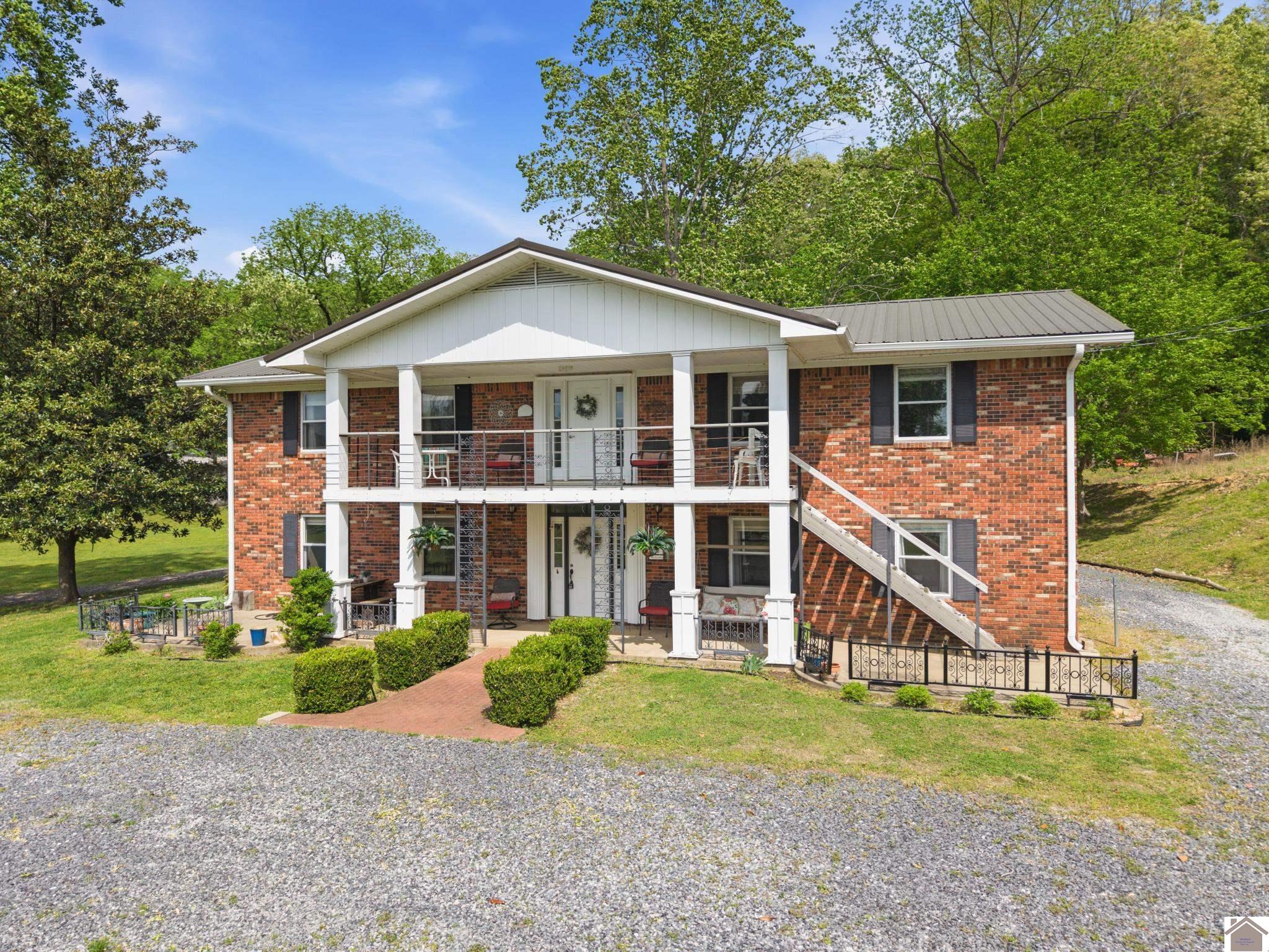 Photo 1 of 50 — 157 Lakeshore Dr, Eddyville, KY 42038