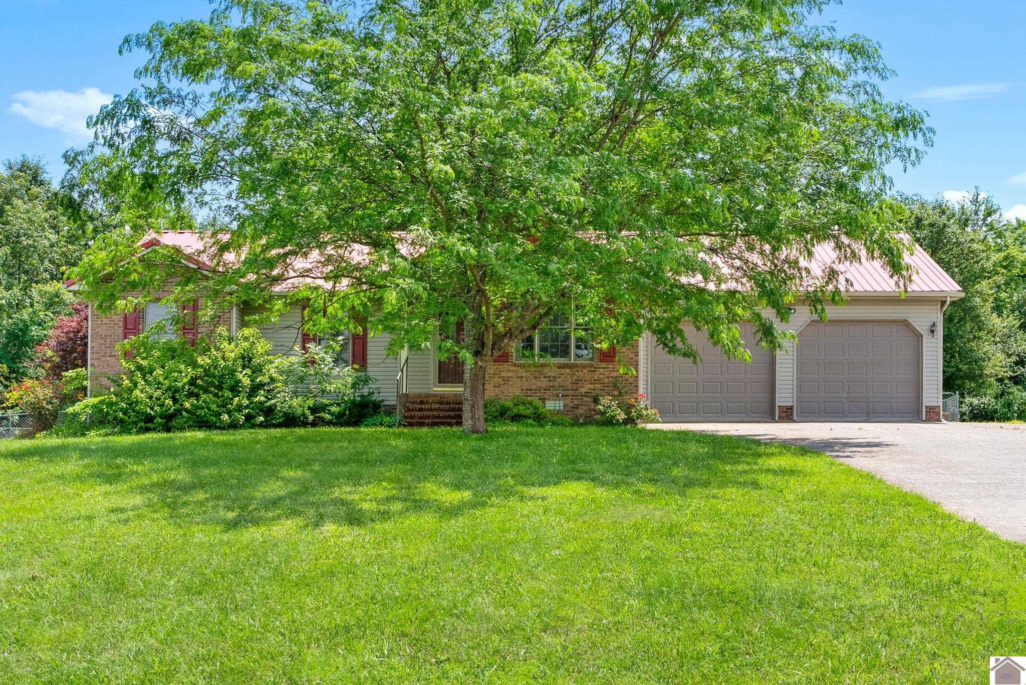 332 Meadowbrook