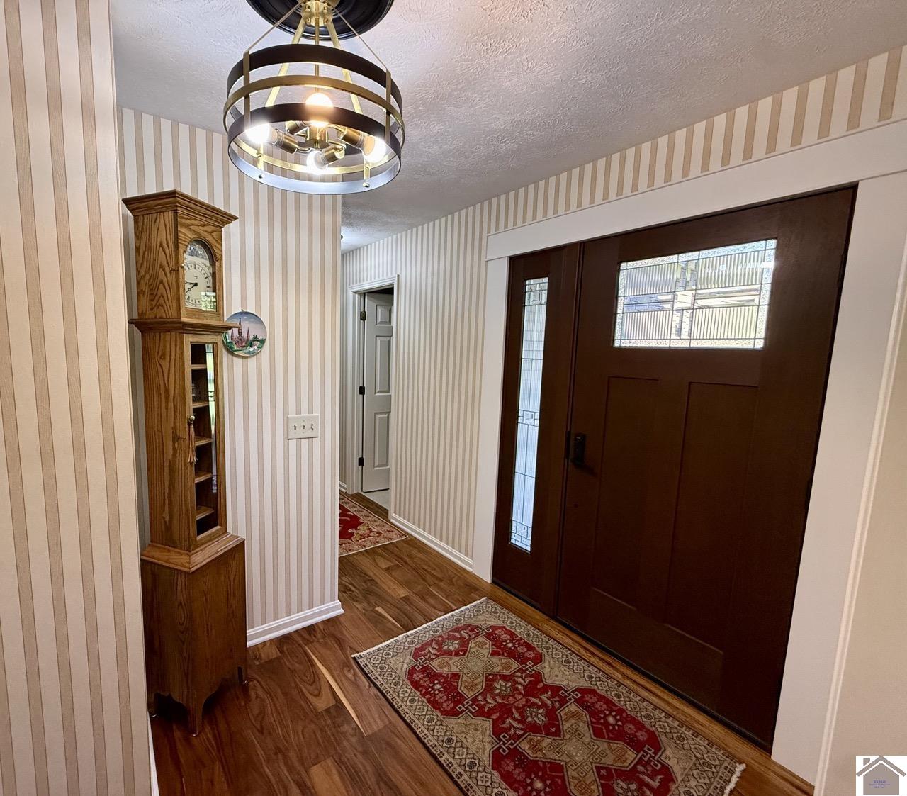 1531 London Drive