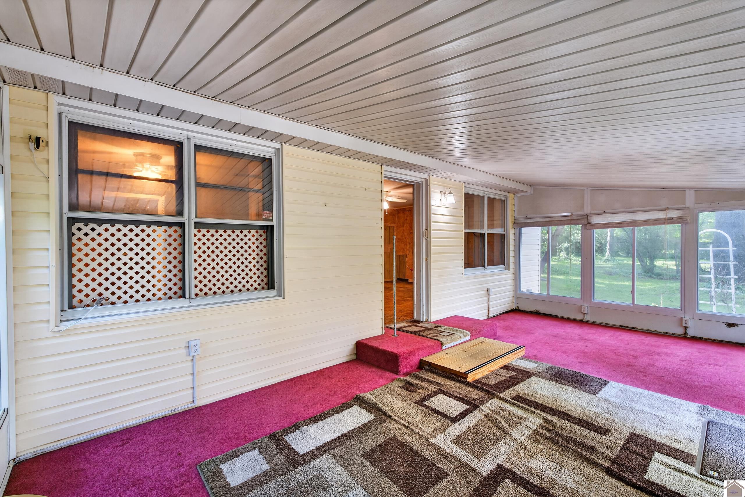 3496 Murray Highway