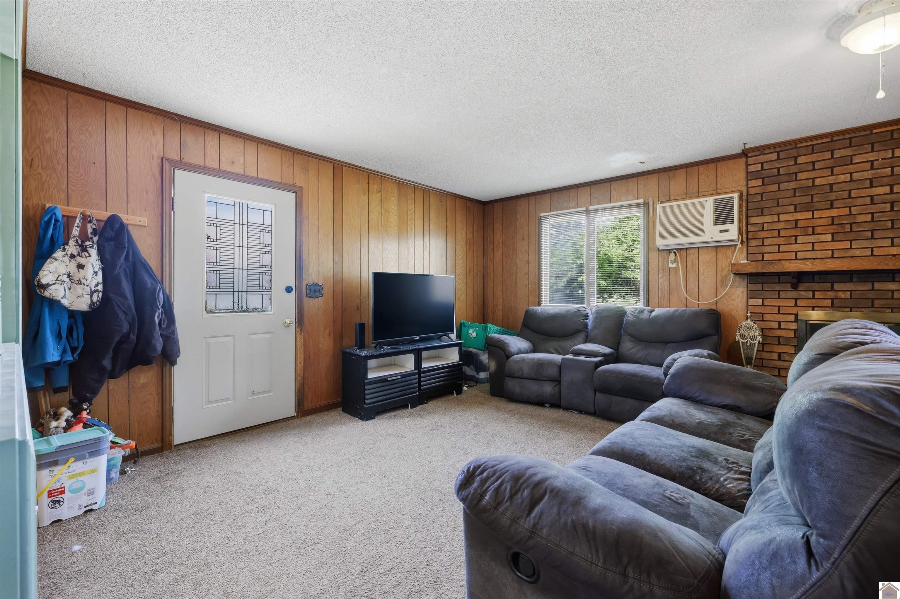 8129 State Route 1241
