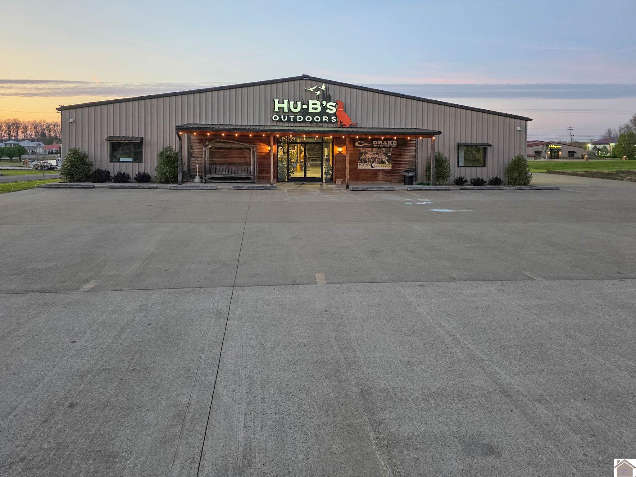 220 Hwy 62 W