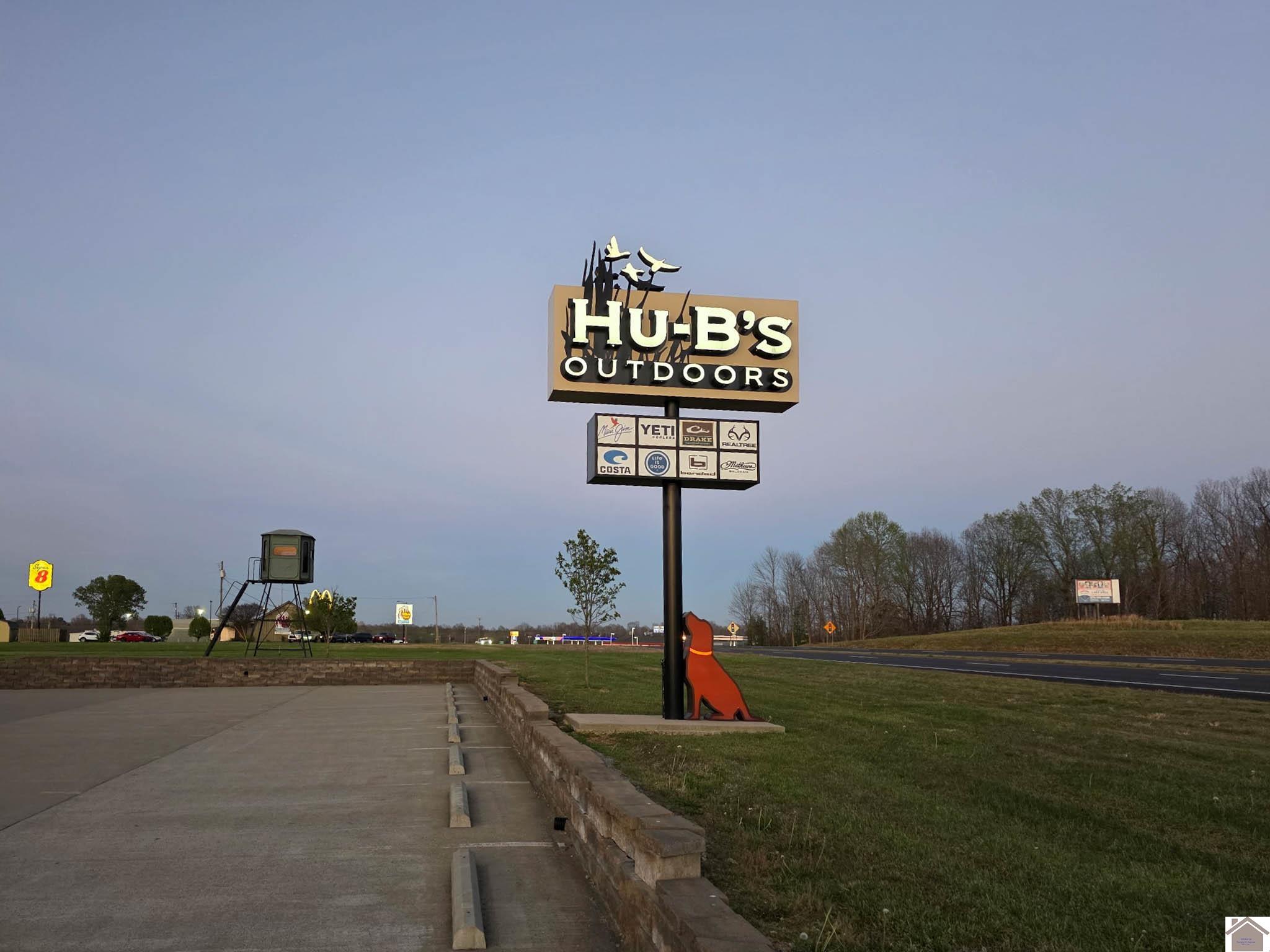 220 Hwy 62 W