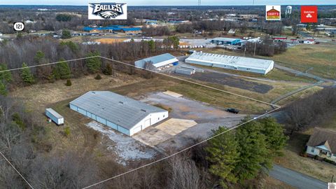 280 Luisa Ln. Mayfield KY 42045