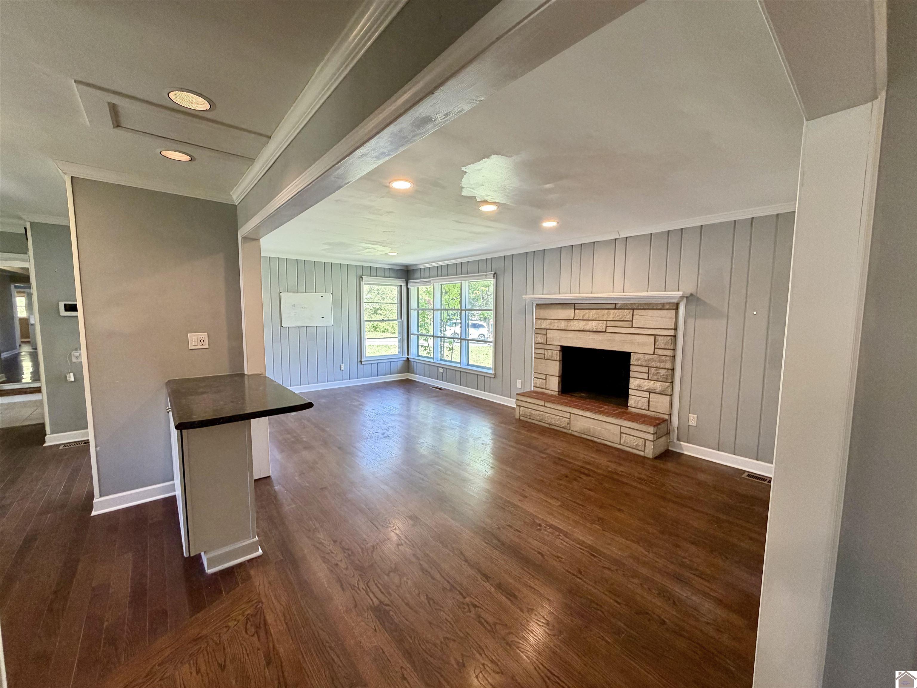 4137 Minnich
