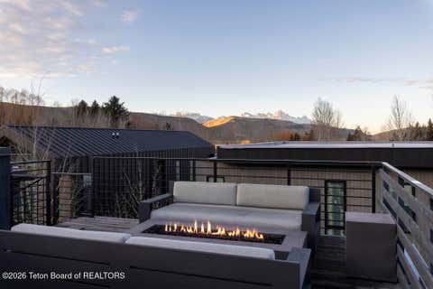 Photo of 855 WHEATLEIGH Way, Jackson, WY 83001 (MLS # 26-728)