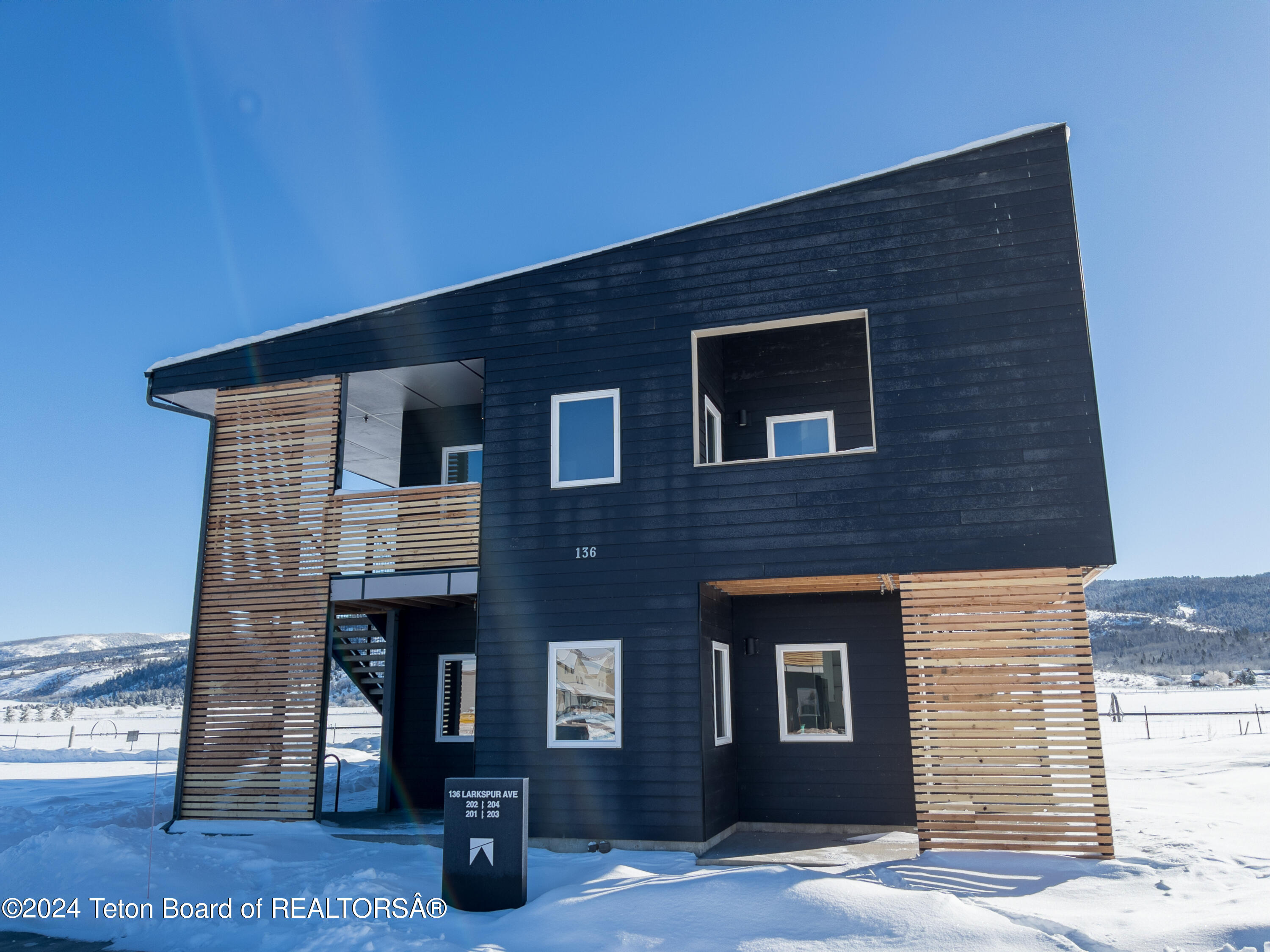 Victor, Idaho 83455, United States, 2 Bedrooms Bedrooms, ,1 BathroomBathrooms,Residential,Pending,64402