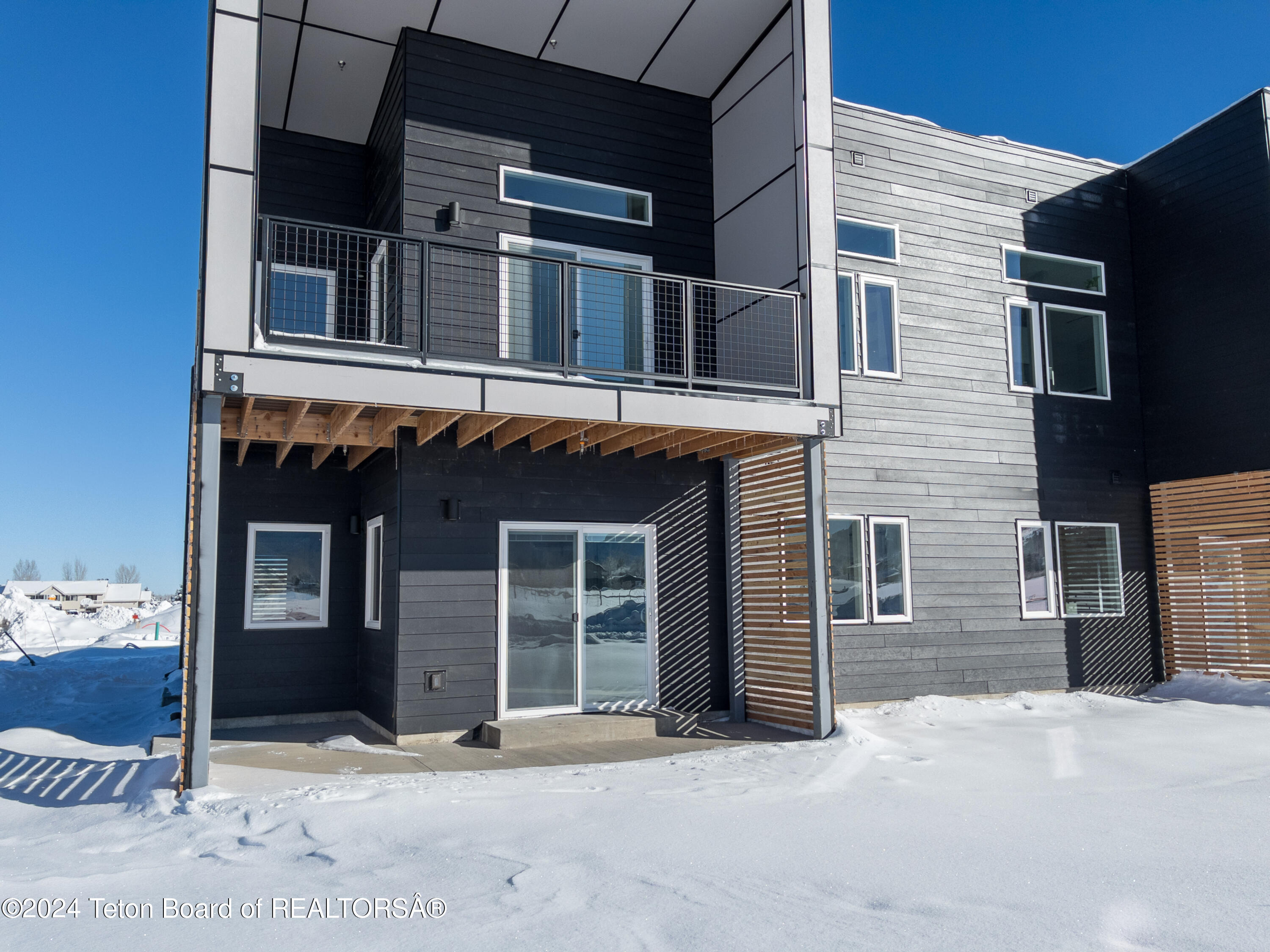 Victor, Idaho 83455, United States, 2 Bedrooms Bedrooms, ,1 BathroomBathrooms,Residential,Pending,64402