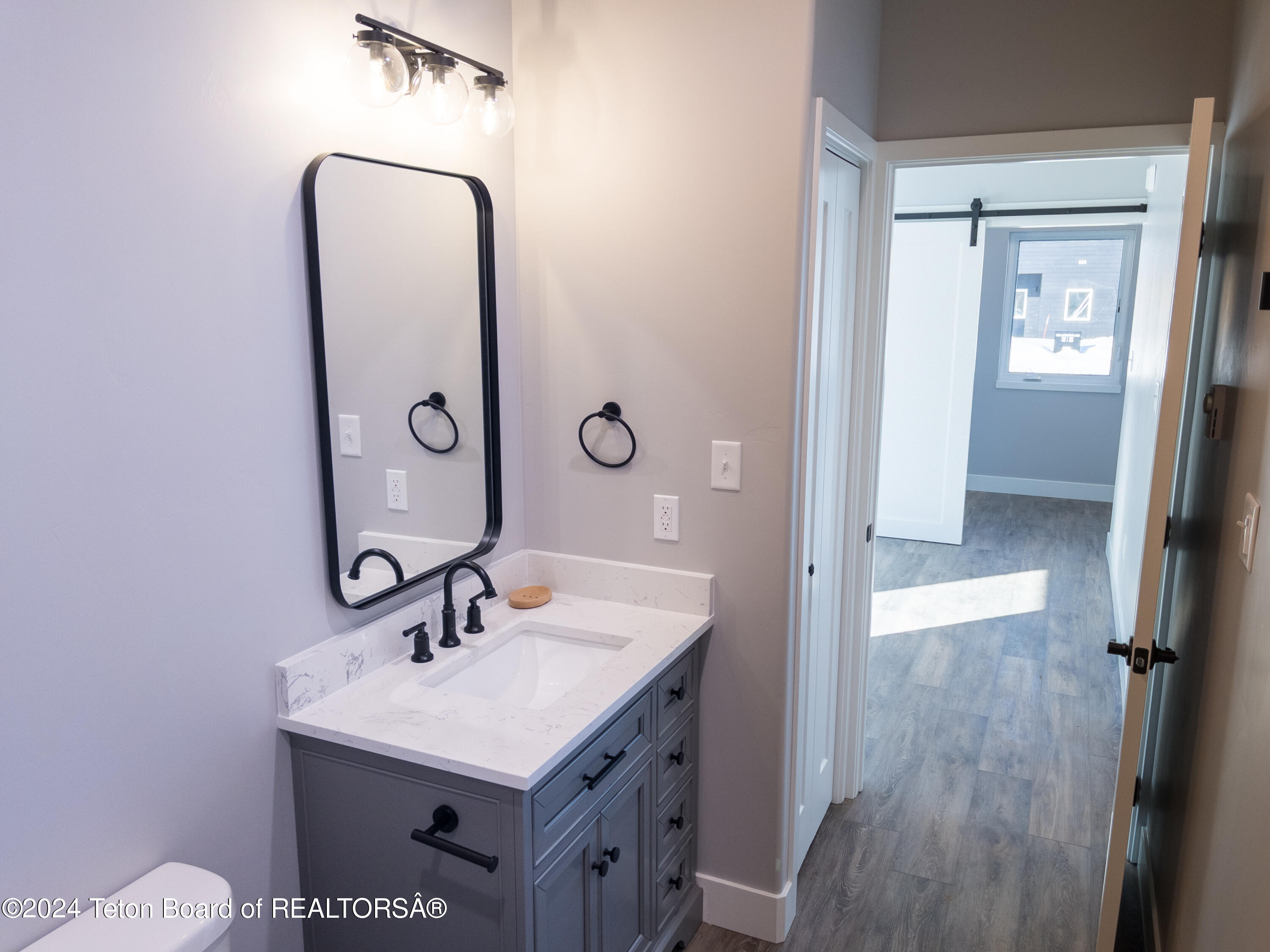 Victor, Idaho 83455, United States, 2 Bedrooms Bedrooms, ,1 BathroomBathrooms,Residential,Pending,64402