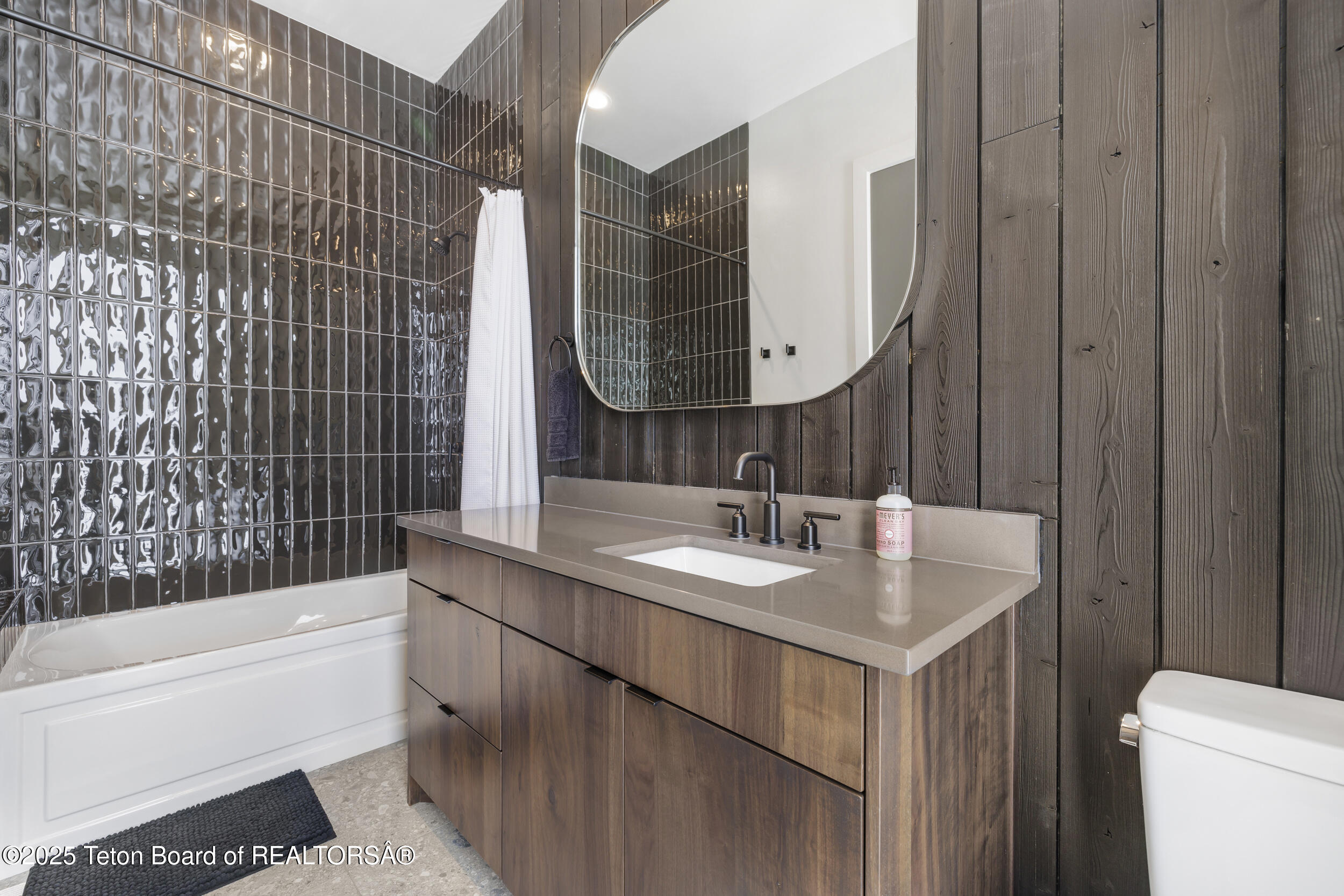 Star Valley Ranch, Wyoming 83127, United States, 5 Bedrooms Bedrooms, ,5 BathroomsBathrooms,Residential,Active,20769