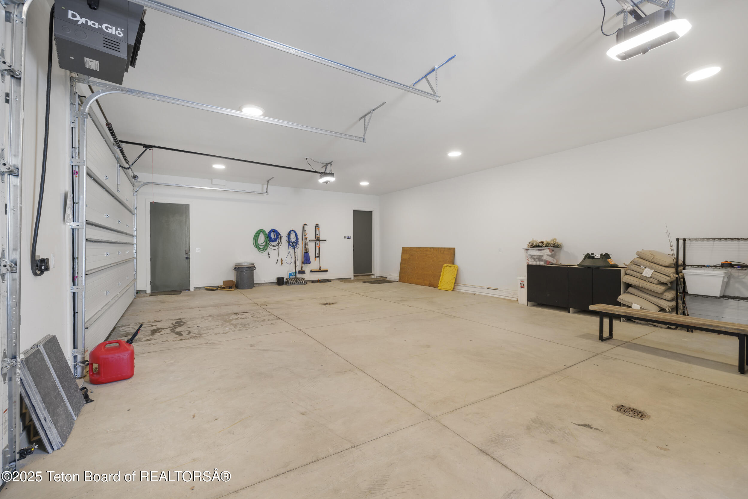 Star Valley Ranch, Wyoming 83127, United States, 5 Bedrooms Bedrooms, ,5 BathroomsBathrooms,Residential,Active,20769