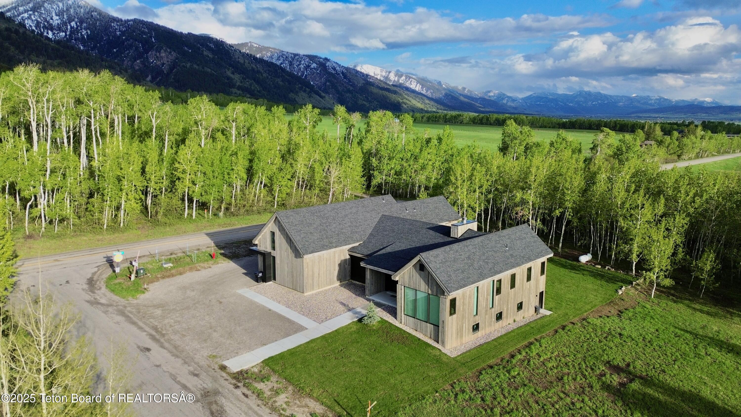 Star Valley Ranch, Wyoming 83127, United States, 5 Bedrooms Bedrooms, ,5 BathroomsBathrooms,Residential,Active,20769