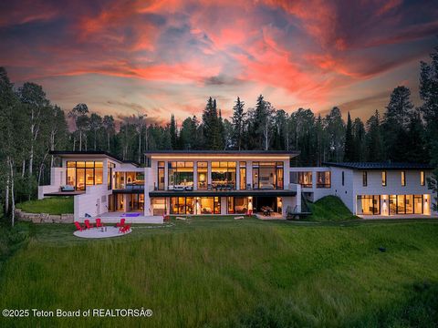 Photo of 200 N West Road, Jackson, WY 83001 (MLS # 25-2172)