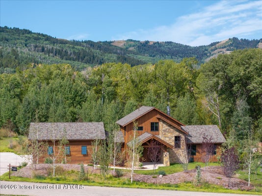 9802 HIDDEN WATERS LN, VICTOR, ID 83455 - Image 0f9ff9fcfa0da0233fdf0847a31c95b2/2925814424
