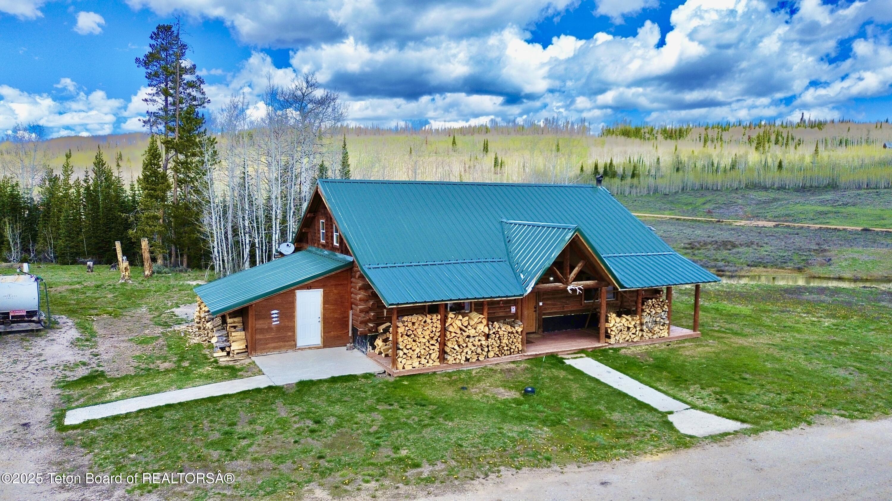 Daniel, Wyoming 83115, United States, 6 Bedrooms Bedrooms, ,2 BathroomsBathrooms,Residential,Active,16544