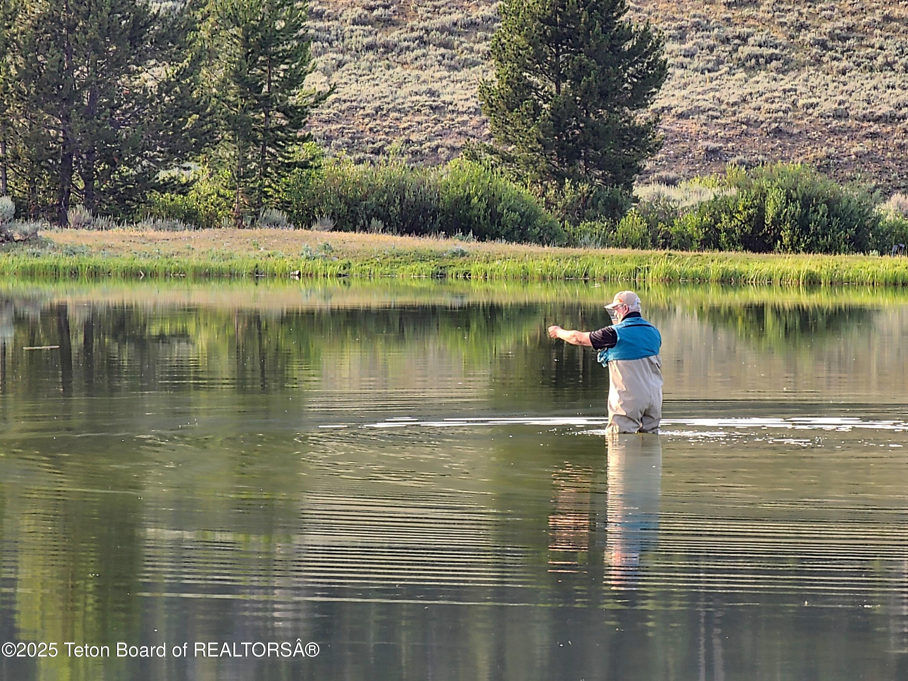 Daniel, Wyoming 83115, United States, 6 Bedrooms Bedrooms, ,2 BathroomsBathrooms,Residential,Active,16544
