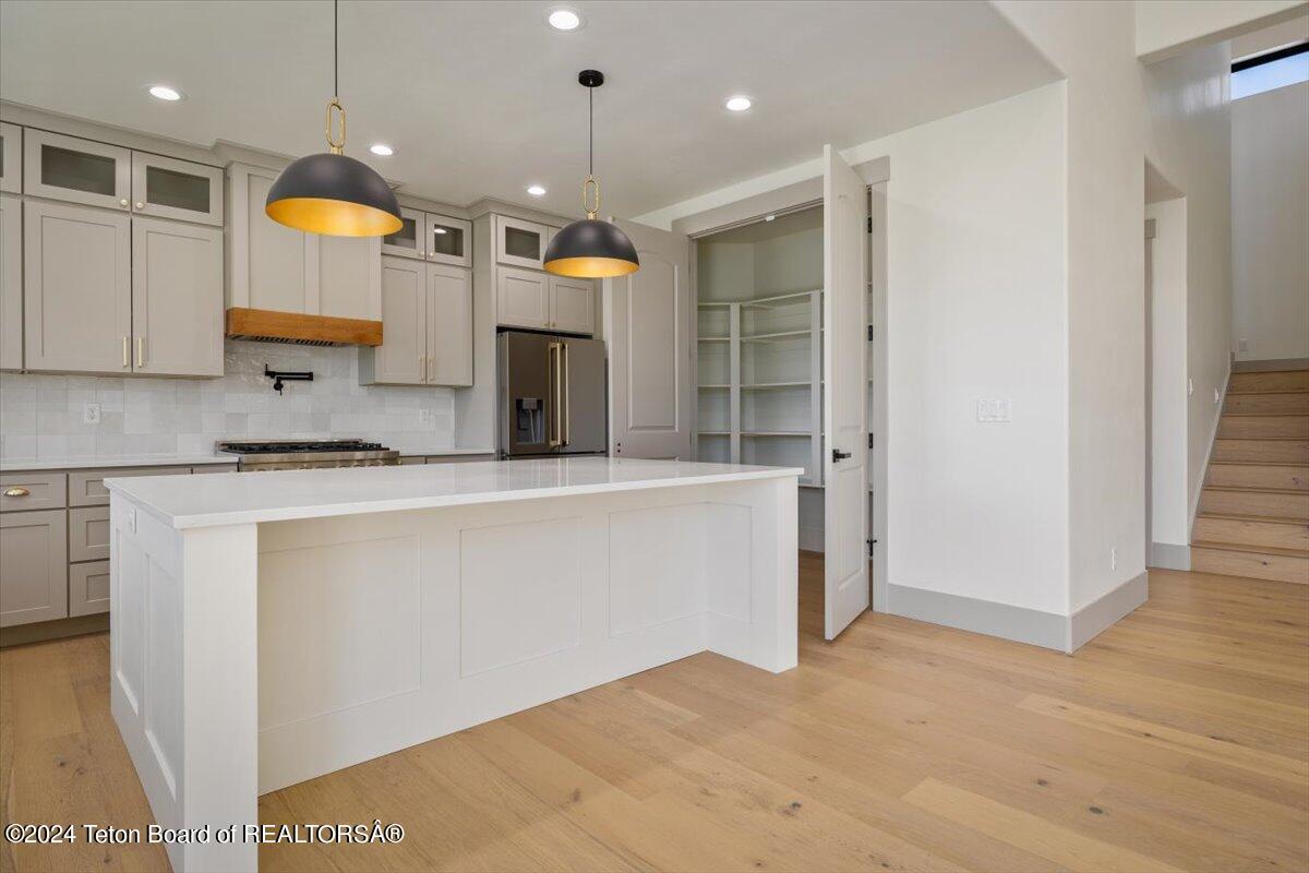 Victor, Idaho 83455, United States, 4 Bedrooms Bedrooms, ,4 BathroomsBathrooms,Residential,Active,54989