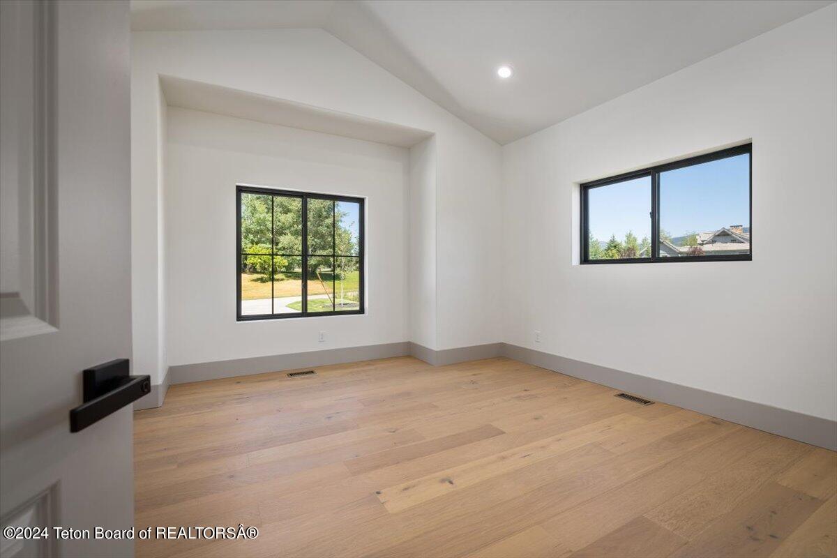 Victor, Idaho 83455, United States, 4 Bedrooms Bedrooms, ,4 BathroomsBathrooms,Residential,Active,54989