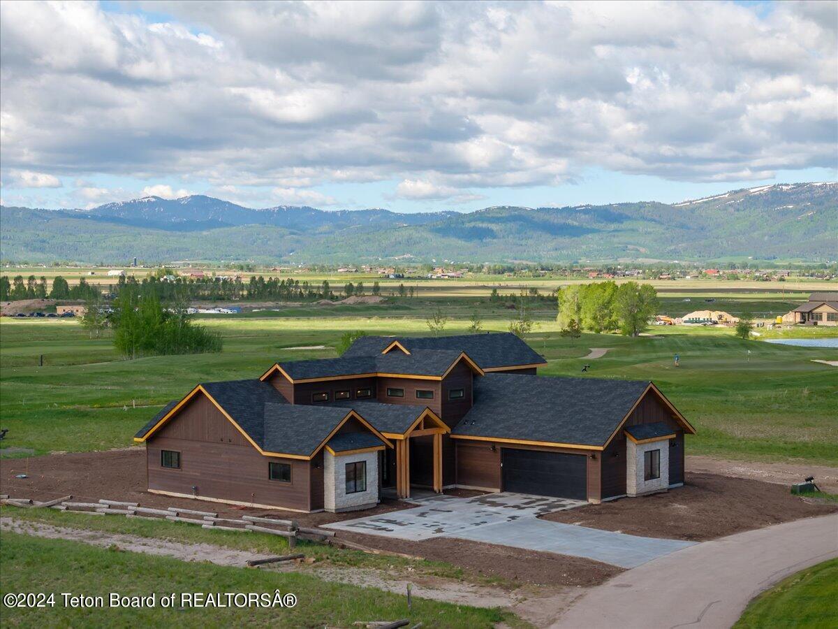 Victor, Idaho 83455, United States, 4 Bedrooms Bedrooms, ,4 BathroomsBathrooms,Residential,Active,54989