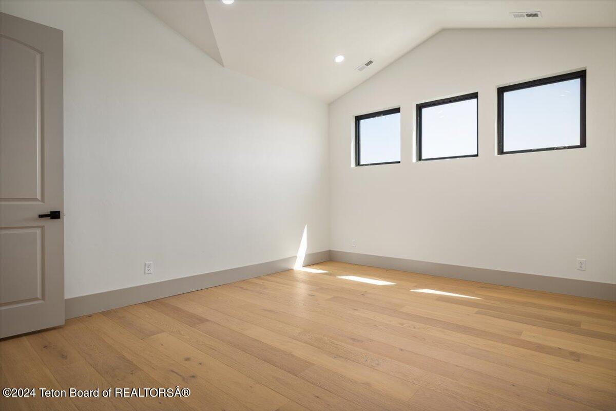 Victor, Idaho 83455, United States, 4 Bedrooms Bedrooms, ,4 BathroomsBathrooms,Residential,Active,54989