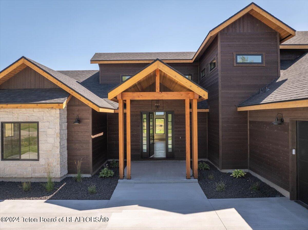 Victor, Idaho 83455, United States, 4 Bedrooms Bedrooms, ,4 BathroomsBathrooms,Residential,Active,54989