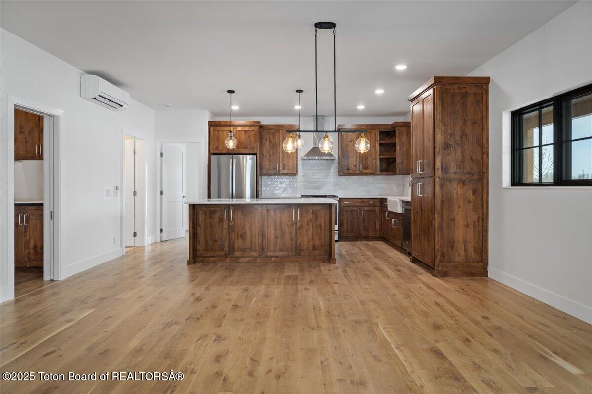 Victor, Idaho 83455, United States, 5 Bedrooms Bedrooms, ,3 BathroomsBathrooms,Residential,Active,30983