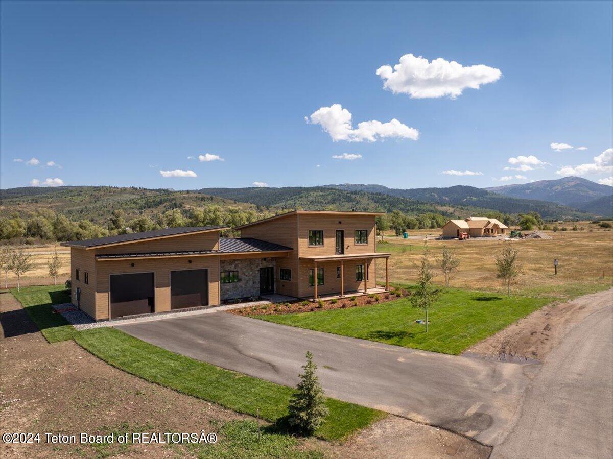 Victor, Idaho 83455, United States, 5 Bedrooms Bedrooms, ,3 BathroomsBathrooms,Residential,Active,30983