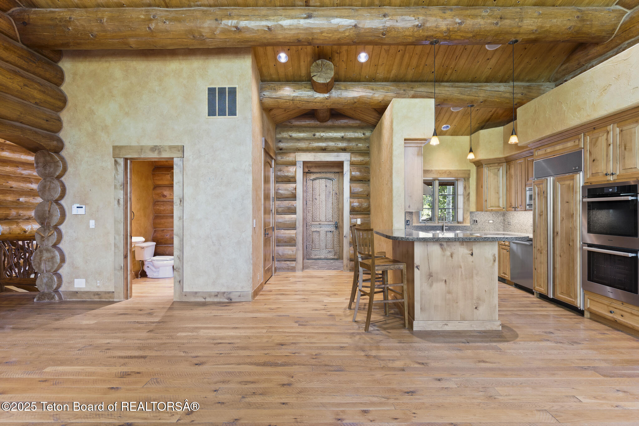 Wilson, Wyoming 83014, United States, 3 Bedrooms Bedrooms, ,4 BathroomsBathrooms,Residential,Active,158922