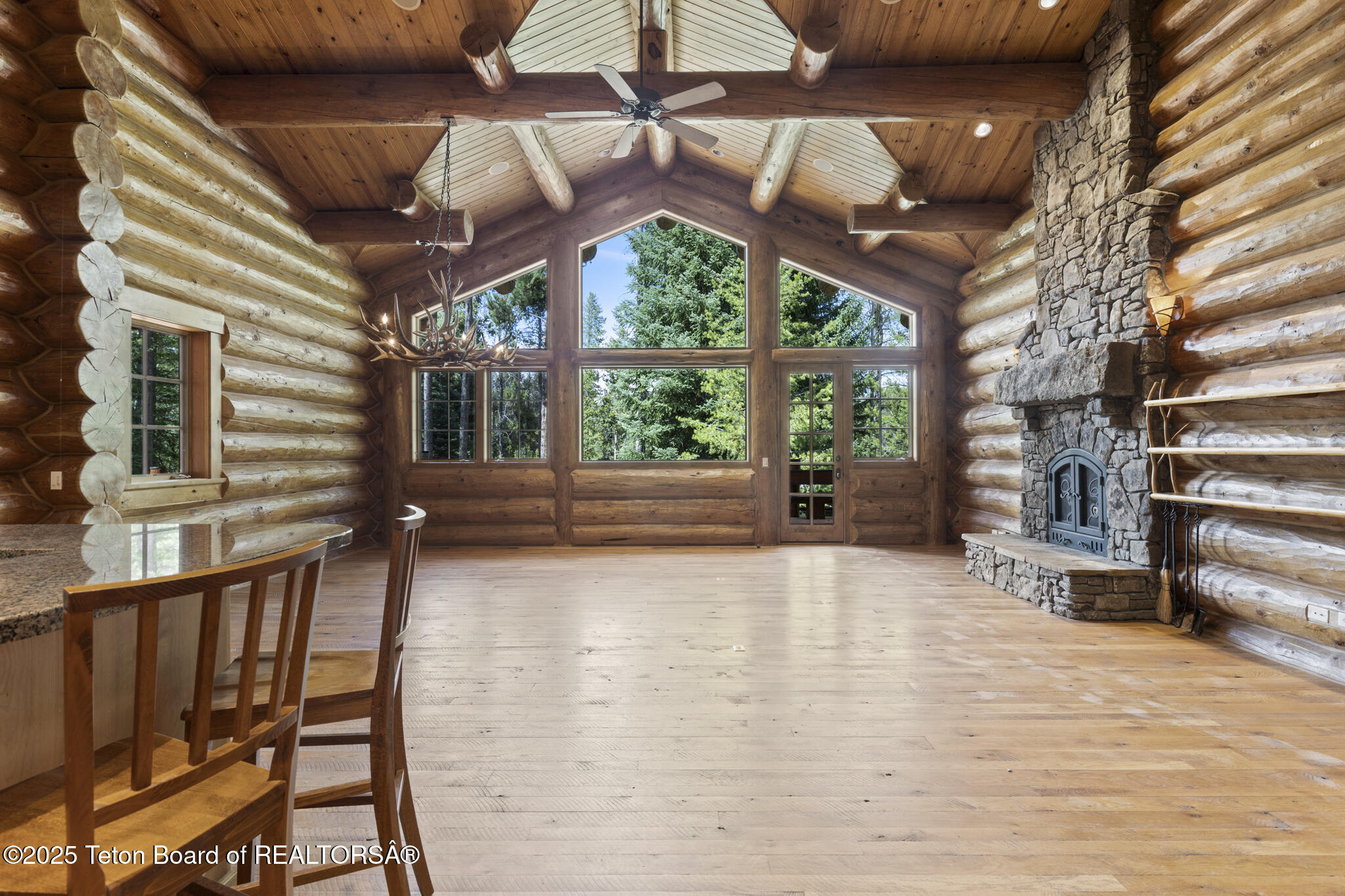 Wilson, Wyoming 83014, United States, 3 Bedrooms Bedrooms, ,4 BathroomsBathrooms,Residential,Active,158922