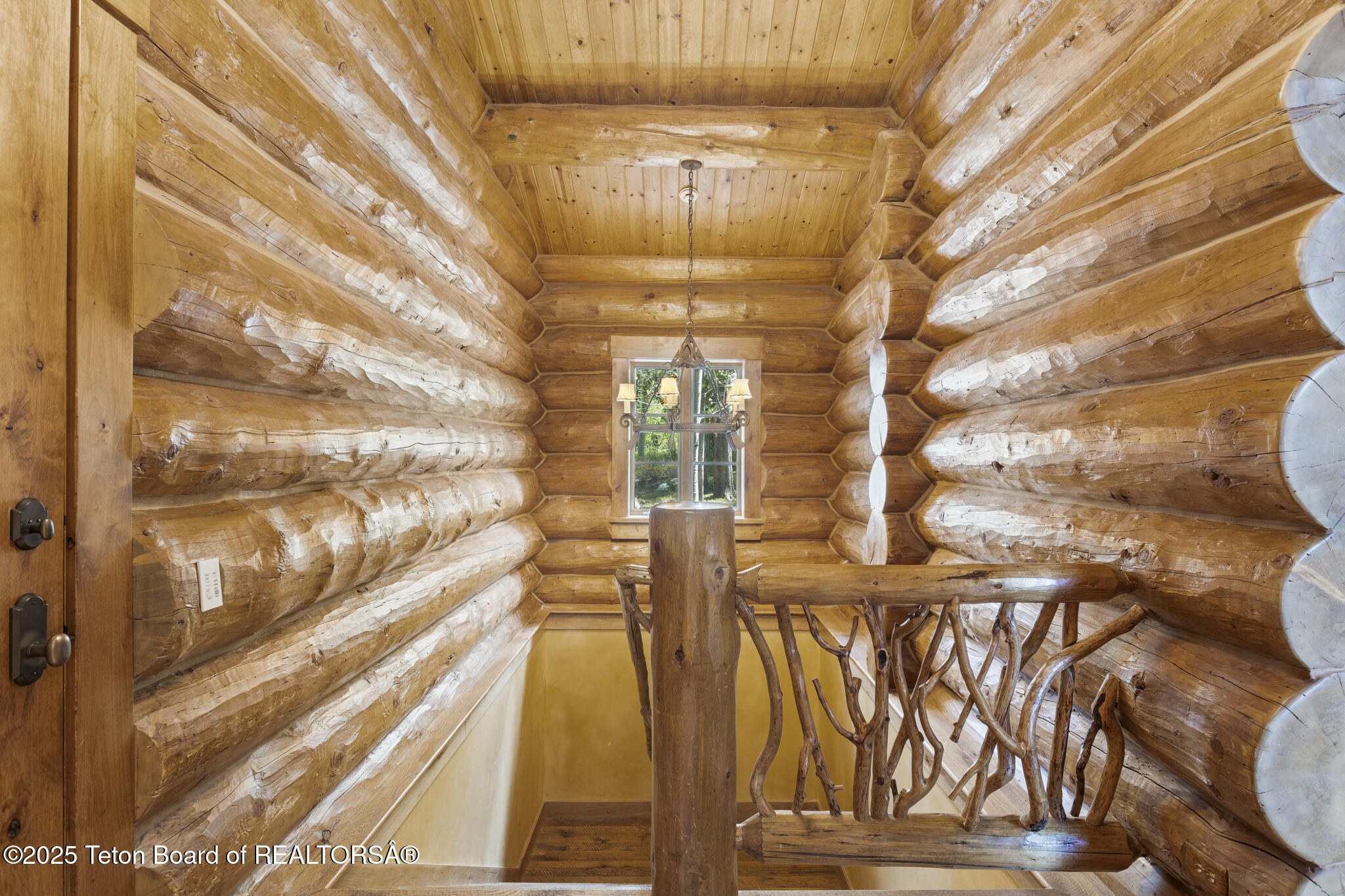 Wilson, Wyoming 83014, United States, 3 Bedrooms Bedrooms, ,4 BathroomsBathrooms,Residential,Active,158922