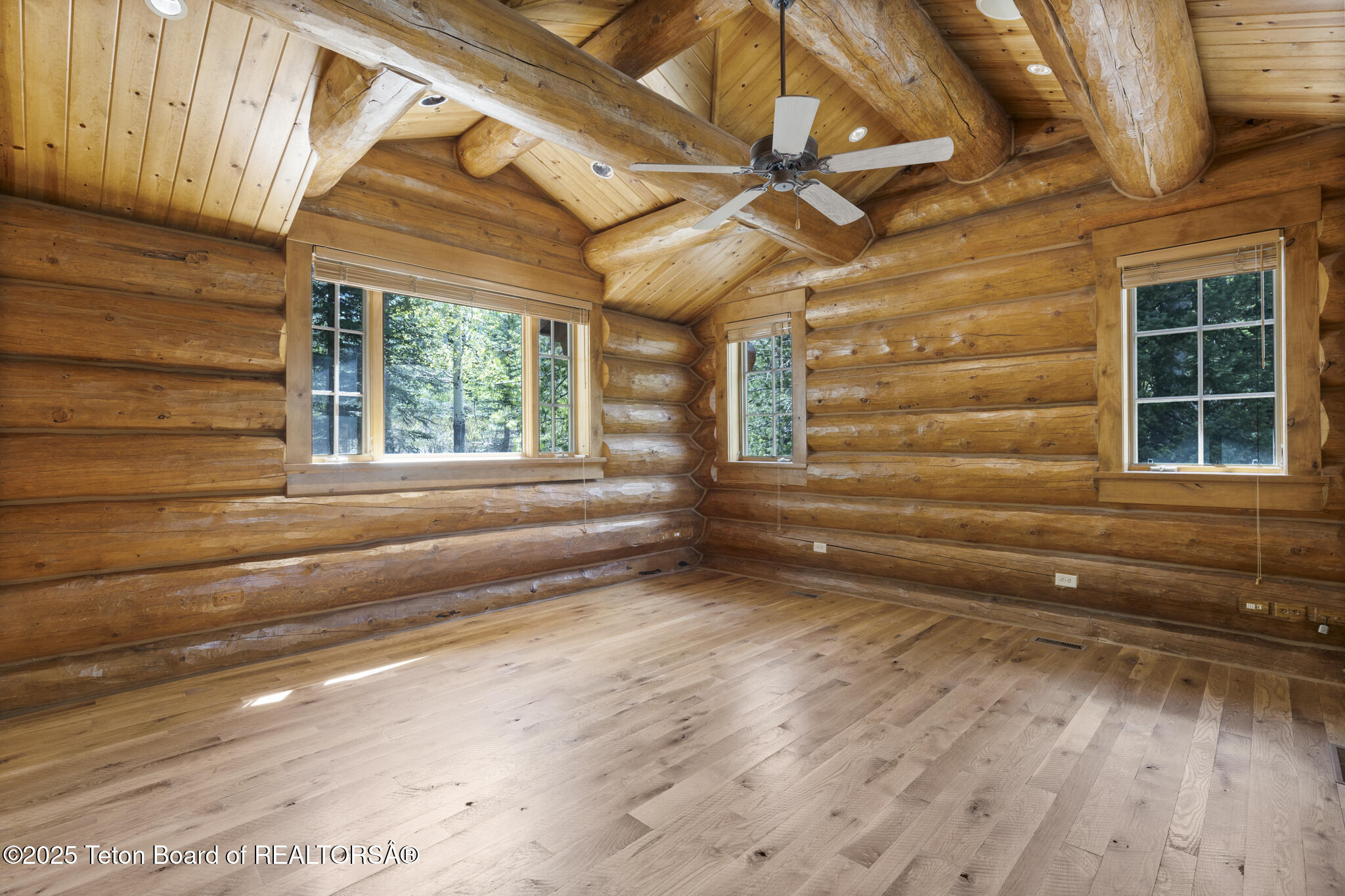 Wilson, Wyoming 83014, United States, 3 Bedrooms Bedrooms, ,4 BathroomsBathrooms,Residential,Active,158922