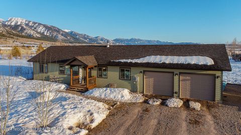 9 Custer Drive, Star Valley Ranch, WY 83127 - MLS#: 24-634