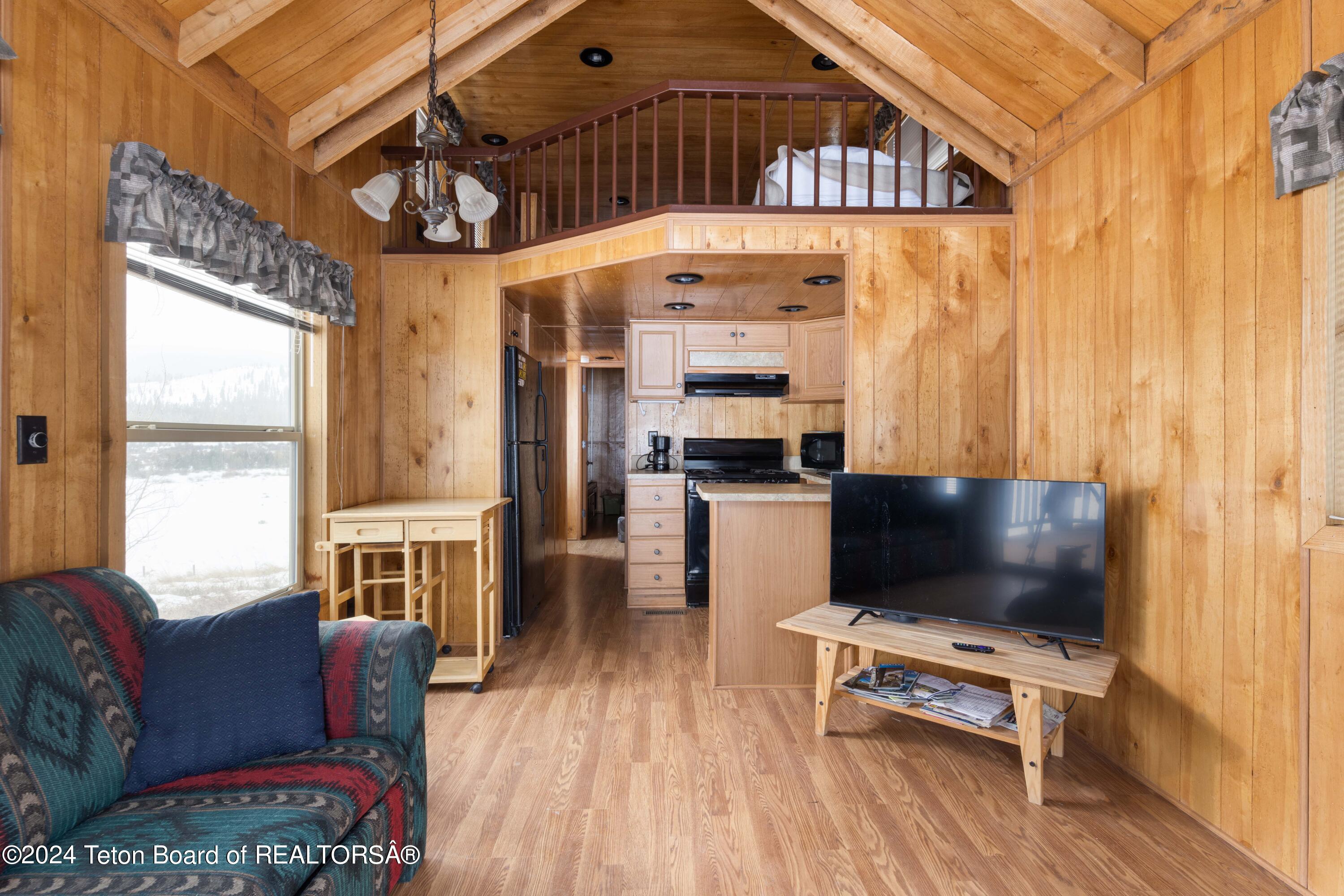 Dubois, Wyoming 82513, United States, ,Commercial,Active,63850