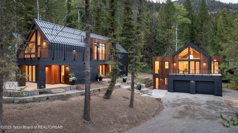 Photo of 6635 Highway 22, Wilson, WY 83014 (MLS # 25-2504)