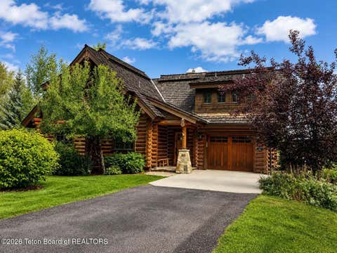 Photo of 32 BLACKFOOT Trail, Victor, ID 83455 (MLS # 26-2160)