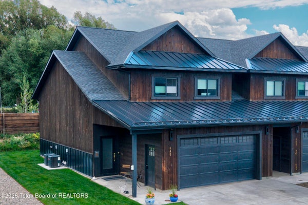 643 STONE PEAK LOOP, DRIGGS, ID 83422 - Image 2ff74ecb04468c8f9e04a7eda1392885/3744776061