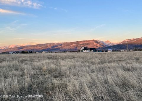 Photo of 882 Peak View Estates Rd, Victor, ID 83455 (MLS # 26-430)