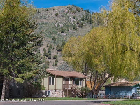Photo of 195 CRABTREE Lane, Jackson, WY 83001 (MLS # 26-1075)