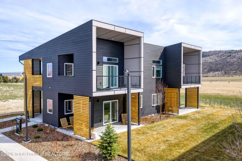 Photo of 140 Larkspur Avenue #601, Victor, ID 83455 (MLS # 25-2996)